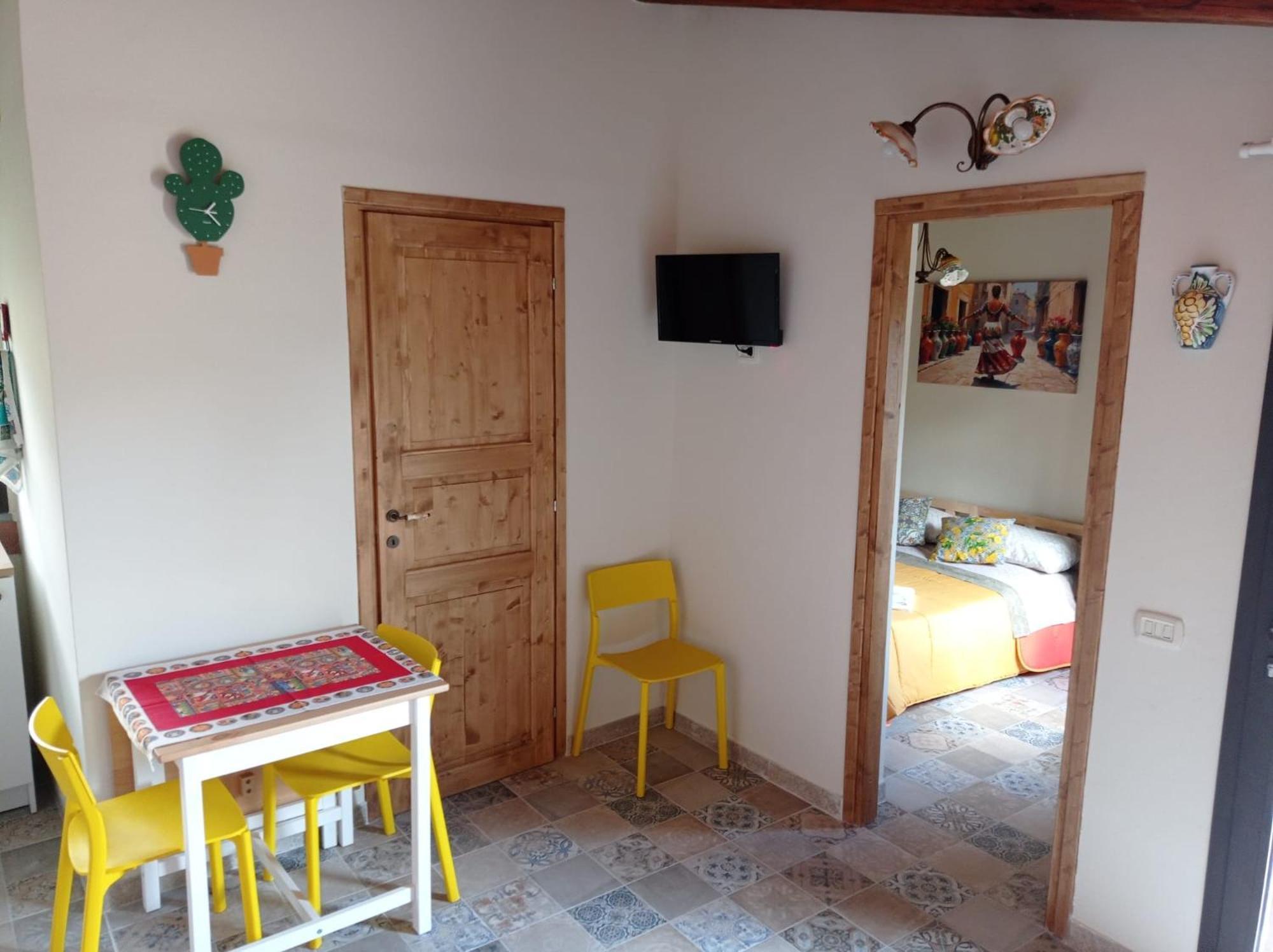 Ai Tre Desideri La Casita Villa Aci Castello Bagian luar foto